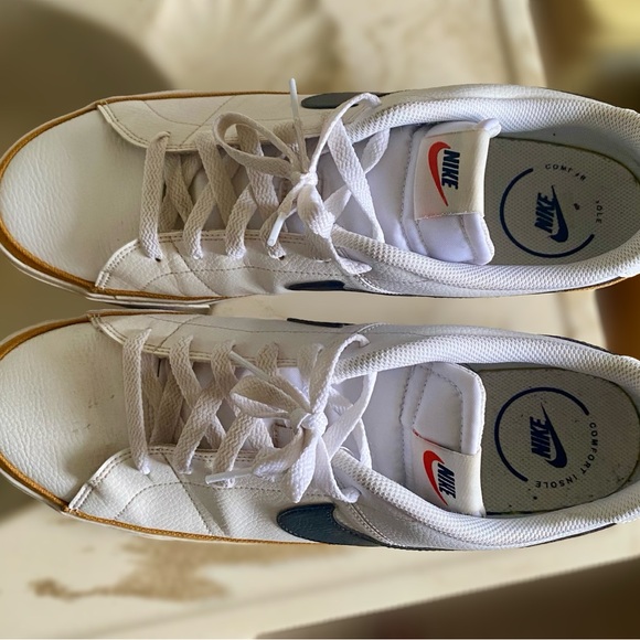 SIZE 14 Nike Court Legacy Low Sneakers. Pebbled leather, gum soles. - Picture 2 of 7